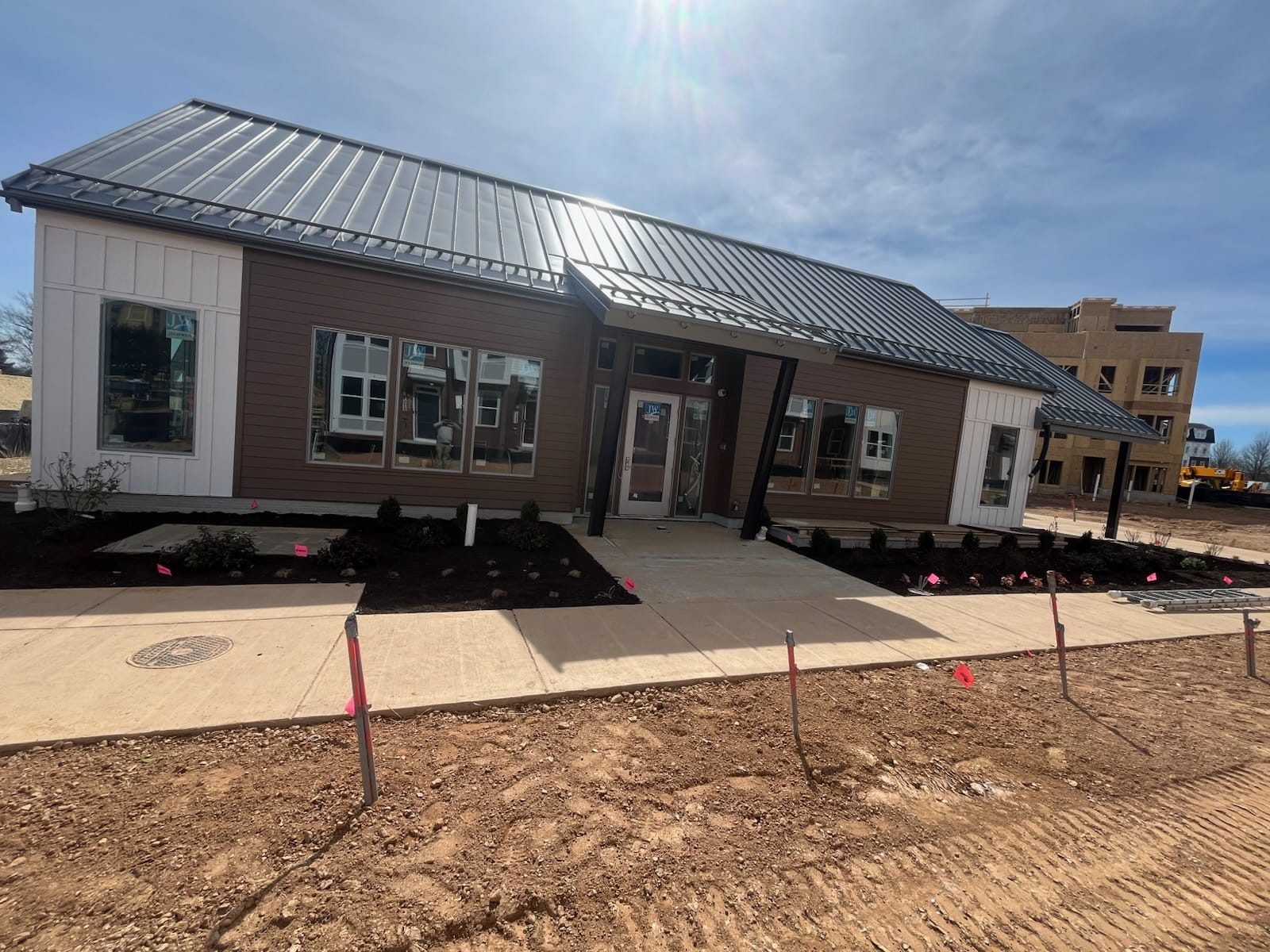 Commercial exterior painting
